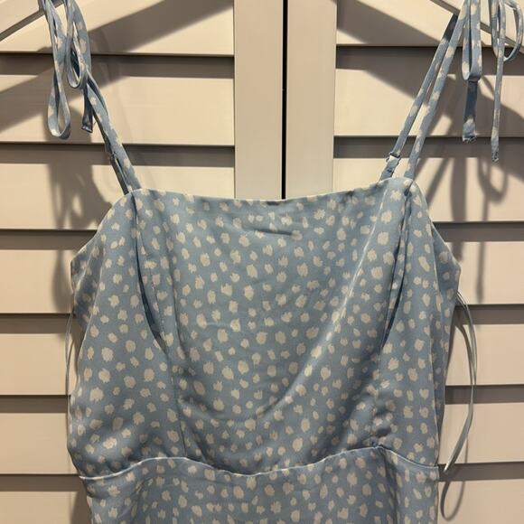 Nordstrom Socialite lined MIDI Dress with rushed back and adjustable straps. - Picture 2 of 10